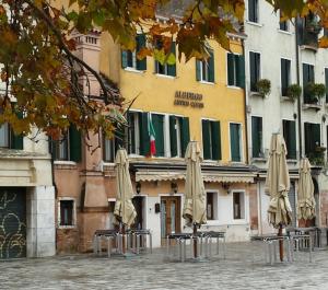 Gallery image of Hotel Antico Capon in Venice