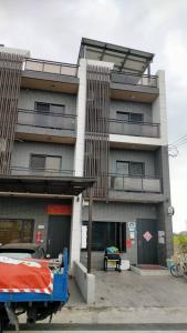 Edificio in cui si trova la stanza in casa privata