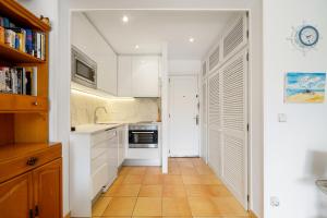 Kuchyň nebo kuchyňský kout v ubytování Hauzify I Apartament Joy