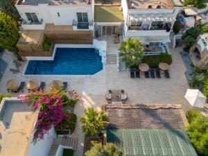 Bazén v ubytování Costa Sariyaz Hotel Bodrum nebo v jeho okolí