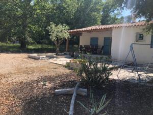 Zahrada ubytování Villa 3 chambres avec piscine privée
