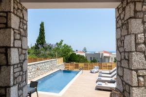 Hồ bơi trong/gần Seaesta Villas