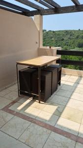 Balkón alebo terasa v ubytovaní 2279-Lovely 2 bedrooms with terrace with views