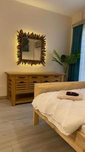 Ein Bett oder Betten in einem Zimmer der Unterkunft Cozy Design Flat in the heart of Antalya