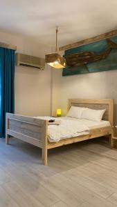 Ein Bett oder Betten in einem Zimmer der Unterkunft Cozy Design Flat in the heart of Antalya