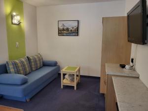 TV a/nebo společenská místnost v ubytování Apartment Michael by Interhome