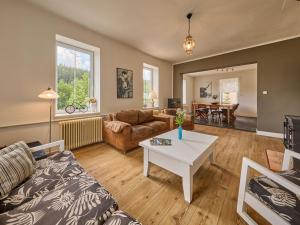 Χώρος καθιστικού στο Villa Hillside Lodge & Garden by Interhome