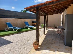 Patio nebo venkovní prostory v ubytování Studio indépendant dans villa