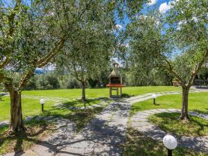 A garden outside Apartment Tipologia Mono-8 by Interhome