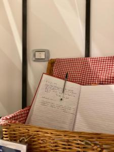 A bed or beds in a room at Altrelli Rooms