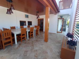 Gallery image of Pestele Ca Odinioară in Murighiol