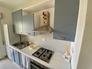 Kuchyň nebo kuchyňský kout v ubytování VIVIHOLIDAY