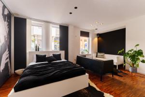 Posteľ alebo postele v izbe v ubytovaní CHILLIapartamenty- STUDIO