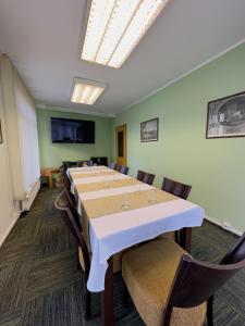 Οι επιχειρηματικές εγκαταστάσεις ή/και οι αίθουσες συνεδριάσεων στο Hotel Theresia