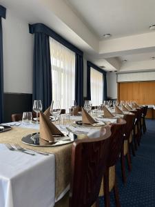 Εστιατόριο ή άλλο μέρος για φαγητό στο Hotel Theresia