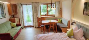 Posezení v ubytování Pension Berghof
