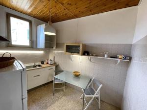 Cucina o angolo cottura di Attico con terrazzo panoramico a 200 mt dal Duomo