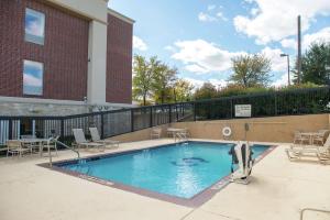 Bazén v ubytování Hampton Inn Dallas-Rockwall nebo v jeho okolí