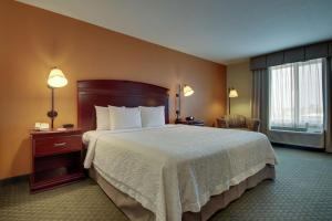 Postel nebo postele na pokoji v ubytování Hampton Inn & Suites Denver Littleton