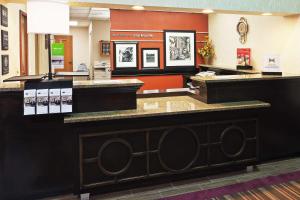 Gallery image of Hampton Inn by Hilton Clarksville in Clarksville +37 photos