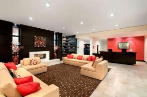 Posezení v ubytování Homewood Suites by Hilton Fort Worth West at Cityview