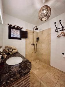 A bathroom at Finca Ocha - Calblanque