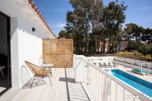 Bazén v ubytování VH CostaBlanca - APARTAMENTO MARTA BEACH 3 nebo v jeho okolí