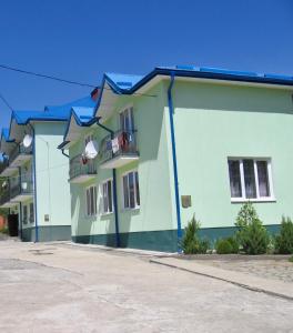 Το κτήριο όπου στεγάζεται  το ξενοδοχείο +64 φωτογραφίες