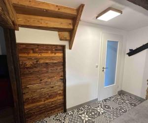 Gallery image of Neue Ferienwohnung direkt am Vulkanradweg in Ortenberg +11 photos