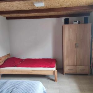 Postel nebo postele na pokoji v ubytování Ubytování U nás na Moravě