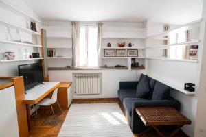 Kuchyň nebo kuchyňský kout v ubytování Tamara e Gerardina House in Trastevere