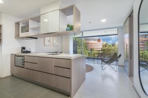 Kuhinja oz. manjša kuhinja v nastanitvi PORTANOVA Suites by ADVENTU