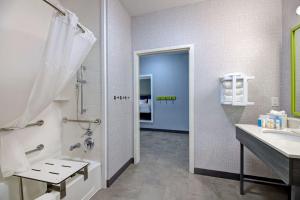 纳科多奇斯汉普顿酒店的一间浴室