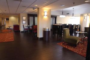 Posezení v ubytování Hampton Inn Sumter