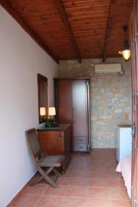 Foto dalla galleria di Lalloudes Seaside Accommodation a Éxo Nímfion