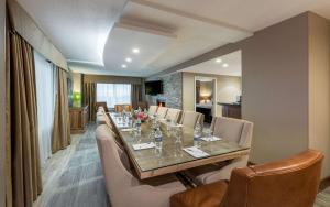 Posezení v ubytování Hampton Inn Sydney