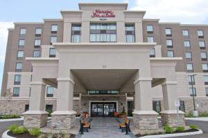 a rendering of the front of the hampton inn suites jacksonville airport at Hampton Inn & Suites by Hilton Toronto Markham in Markham