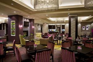 A restaurant or other place to eat at Homewood Suites by Hilton Toronto Vaughan