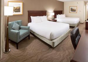 DoubleTree by Hilton Boston-Milford客房内的一张或多张床位