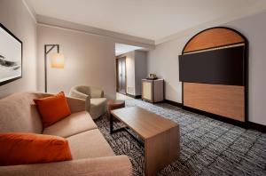 Area tempat duduk di Hilton Dallas Southlake Town Square