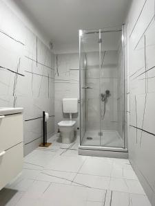 Et badeværelse på D&M APARTMENTS + 59 billeder