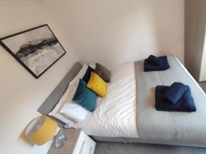 Postel nebo postele na pokoji v ubytování Sigma Palace