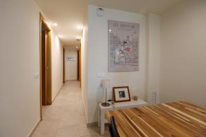 Postel nebo postele na pokoji v ubytování Mediterranean City