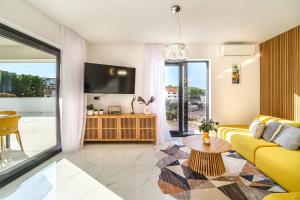 Μια τηλεόραση ή/και κέντρο ψυχαγωγίας στο Villa Dono