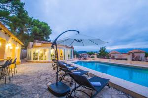 Gallery image of CASA MAR URBANIZACION EL TOSSAL in La Nucía