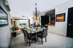 Φωτογραφία από το άλμπουμ του Encanto Riviera στην Πλαγιά Ντελ Κάρμεν