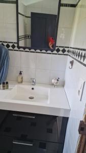 Kúpeľňa v ubytovaní Le Mas du Sud