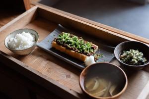 酒店内部或周边提供的食物