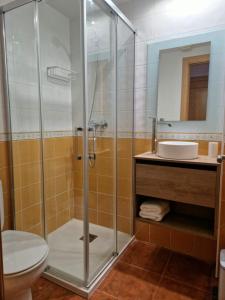 Kúpeľňa v ubytovaní BRISA DE CALELLA DE PALAFRUGELL
