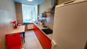 Kuchyň nebo kuchyňský kout v ubytování Happy Hostel